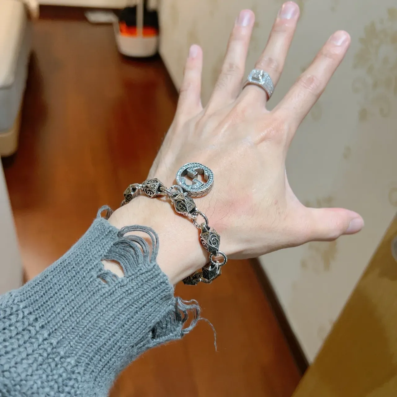 Gucci GG Marmont-Inspired Interlocking G Bead and Pavé Pendant Bracelet 8