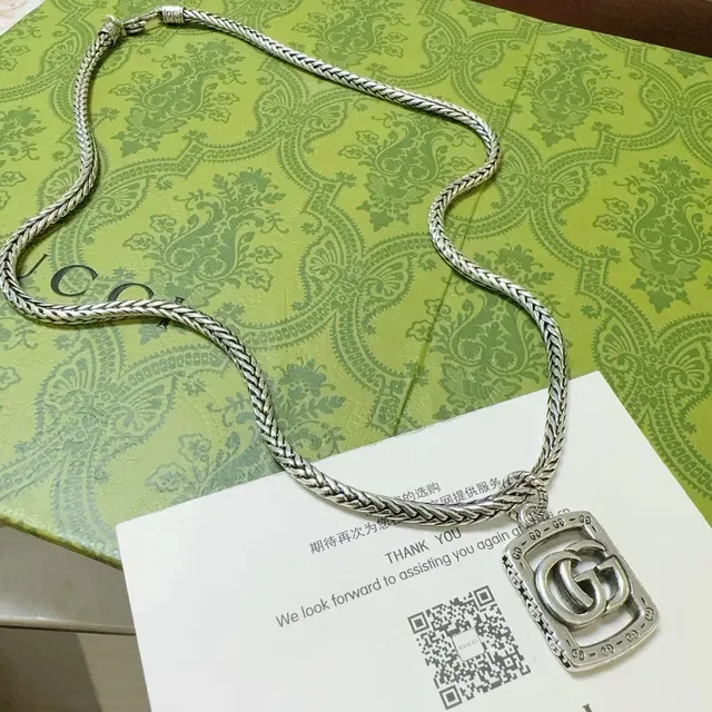Gucci GG Marmont Interlocking Double G Pendant Necklace 3