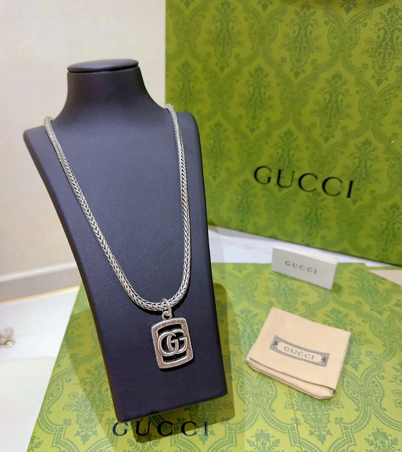 Gucci GG Marmont Interlocking Double G Pendant Necklace 9