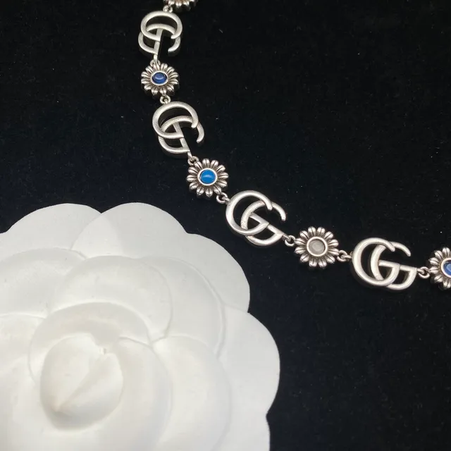 Gucci GG Marmont Interlocking G and Floral Motif Necklace 6
