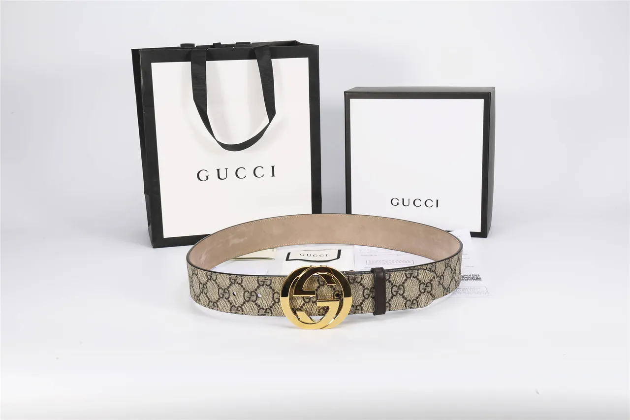 Gucci GG Marmont Interlocking G Buckle Ceinture en cuir beige et marron 2
