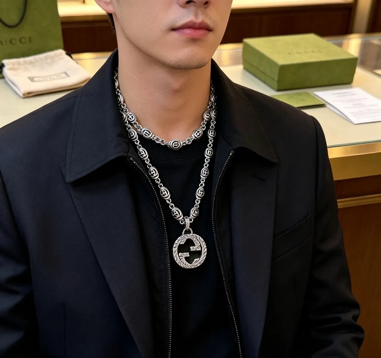 Gucci GG Marmont Interlocking G Laurel Wreath Necklace 3