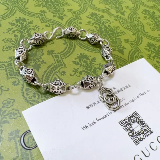 Gucci GG Marmont Interlocking G Octagonal Charm Bracelet 4