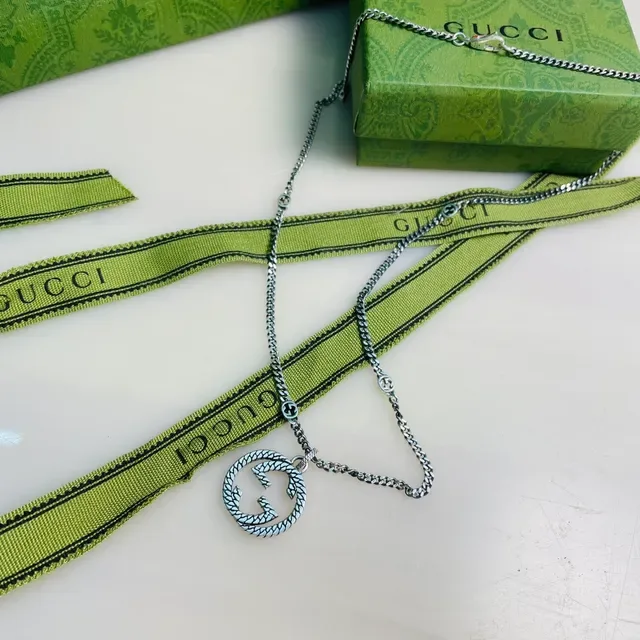 Gucci GG Marmont Interlocking G Snake-Scale Pendant Necklace 7