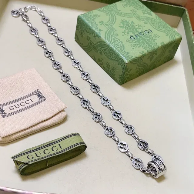 Gucci GG Marmont Silver Interlocking G Motif Oxidized Finish Necklace 9