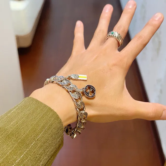Gucci GG Marmont Prata Amarelo Ornado Gravado Corrente Curb-Link Motivos G Entrelaçados Pulseira 2