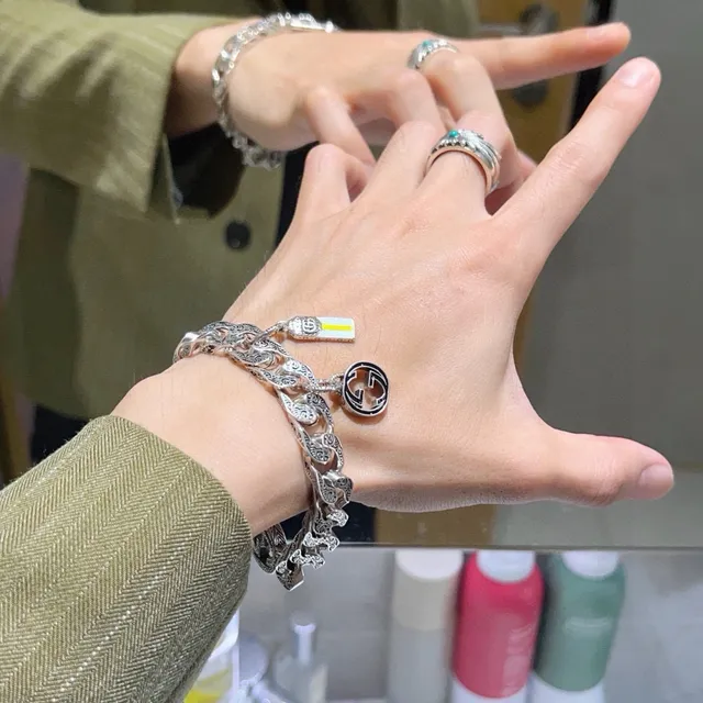 Gucci GG Marmont Prata Amarelo Ornado Gravado Corrente Curb-Link Motivos G Entrelaçados Pulseira 5