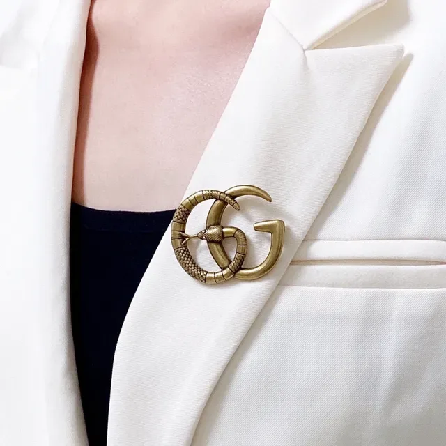 Gucci Gold Interlocking G Motif Coiled Serpent Brooch 9