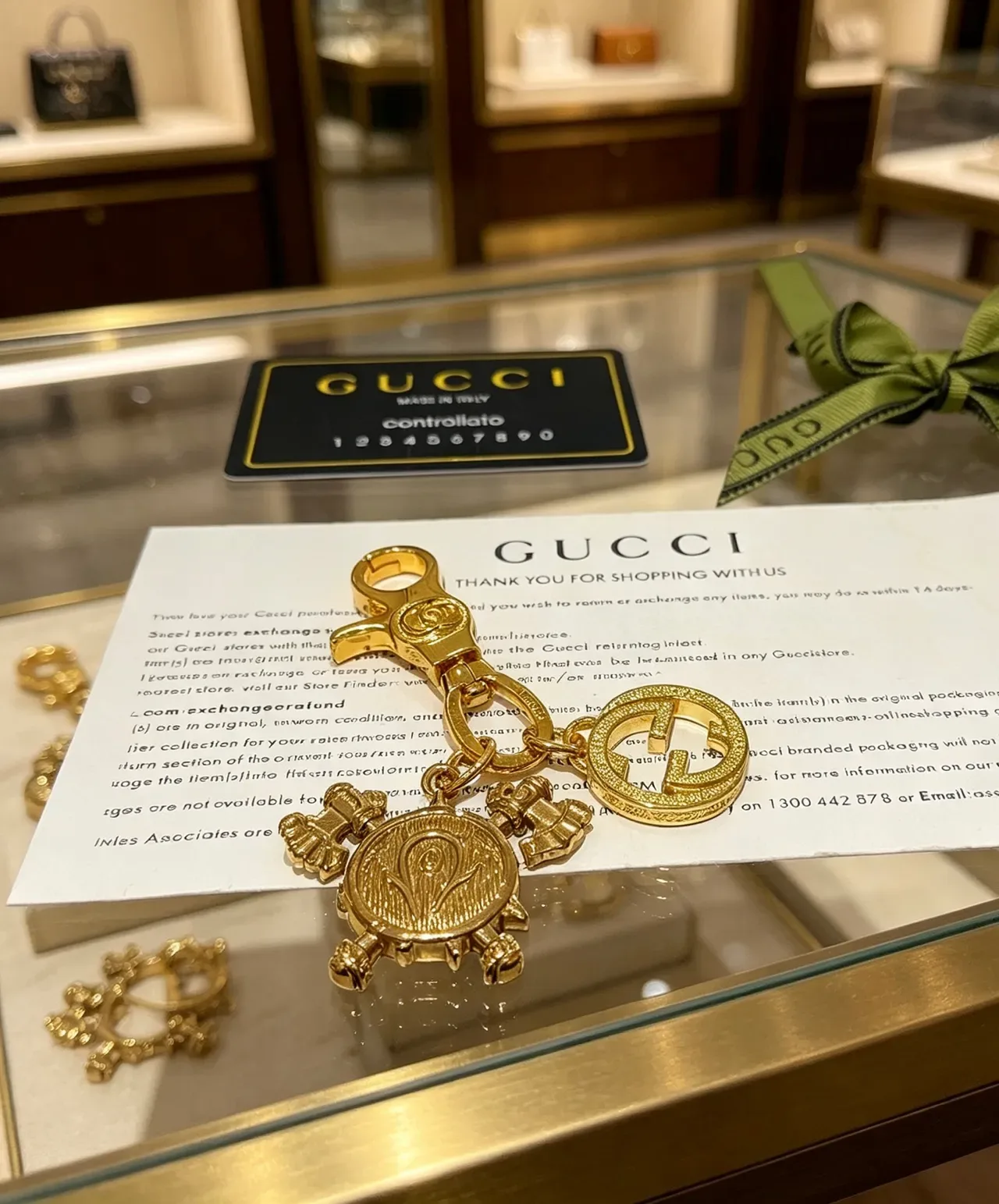Gucci Gold Metal Interlocking G Logo Jewelry 6