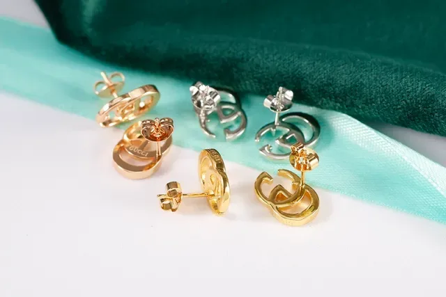 Gucci Gold Silver Interlocking Double-G Logo Minimalist Stud Earrings 3