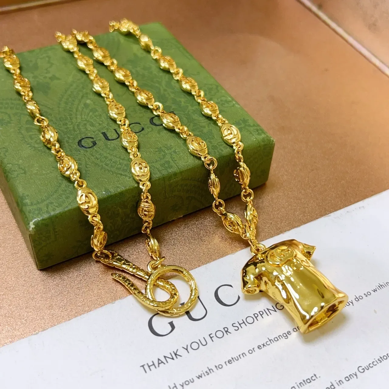 Gucci Gold Textured Oval-Link Chain Necklace 4
