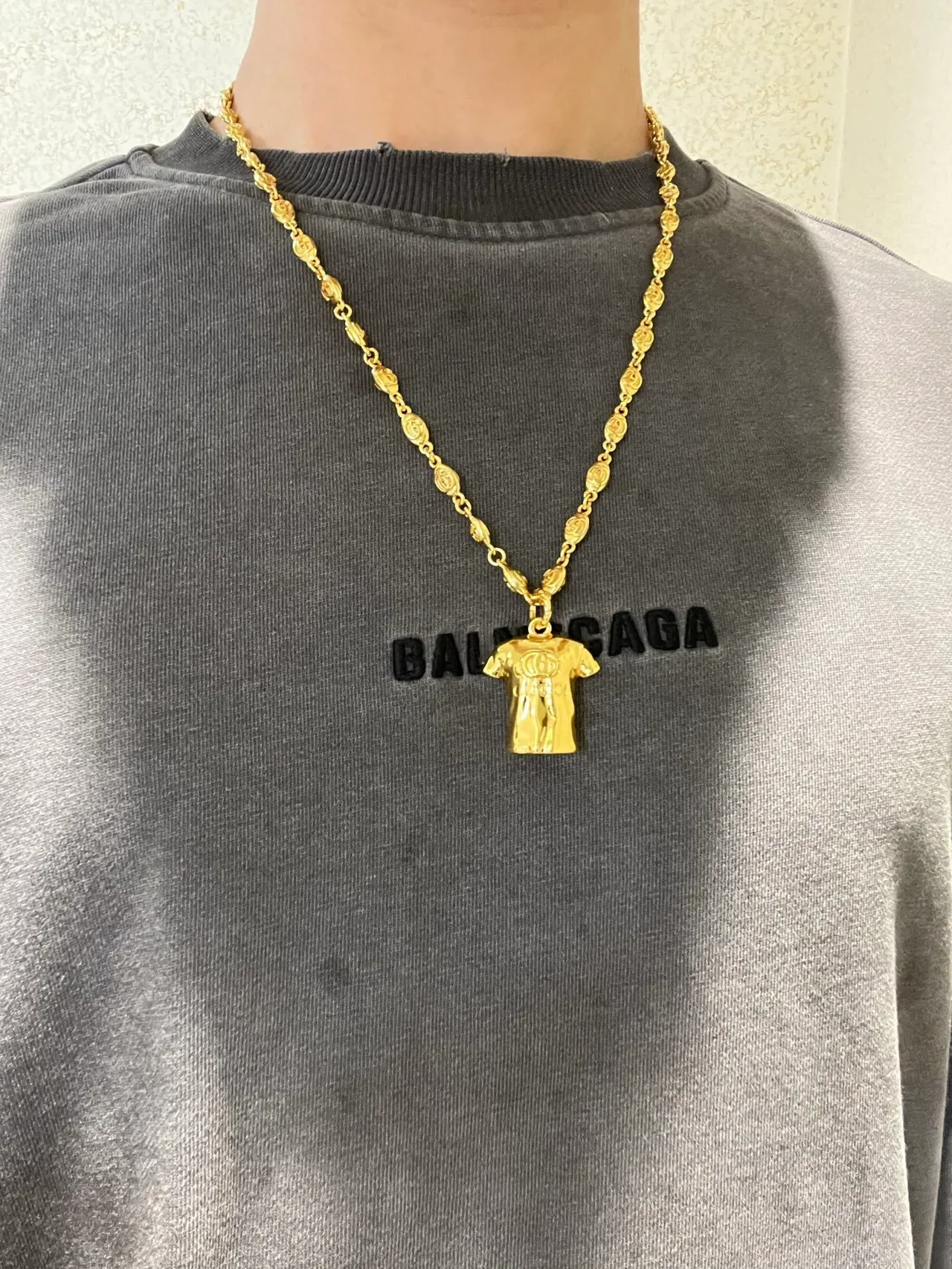 Gucci Gold Textured Oval-Link Chain Necklace 8