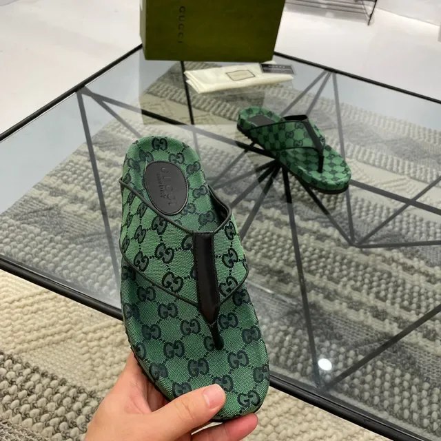 Gucci Verde Negro GG Monogram Lona Sandalias Thong Strap 4