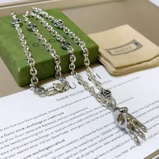 Gucci Hand Motif Silver Chunky Oval-Link Chain Pendant Necklace