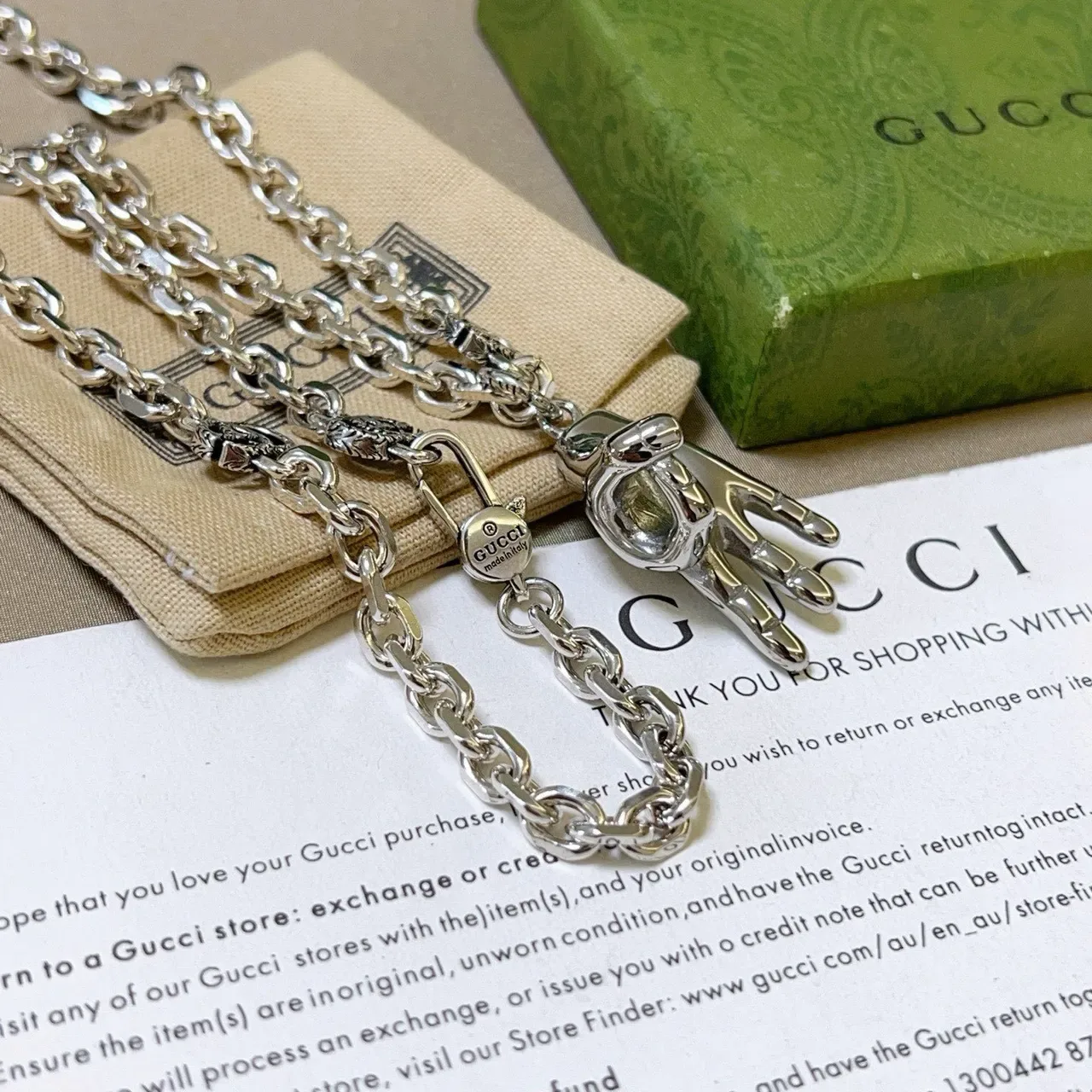 Gucci Hand Motif Silver Chunky Oval-Link Chain Pendant Necklace 3