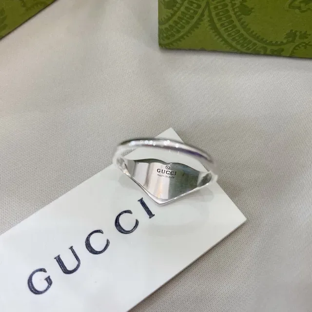 Gucci Heart Signet Ring Red Enamel Silver-Tone Ring 7