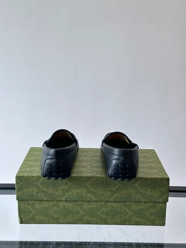 Gucci Horsebit 1955 Black Brown Pebbled Leather Buckle Loafer 3