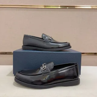 Gucci Horsebit 1955 Black Glossy Patent Leather Buckle Loafer