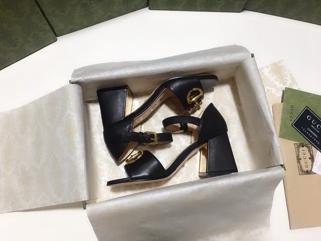 Gucci Horsebit 1955 Sandales Gladiator en cuir noir 4