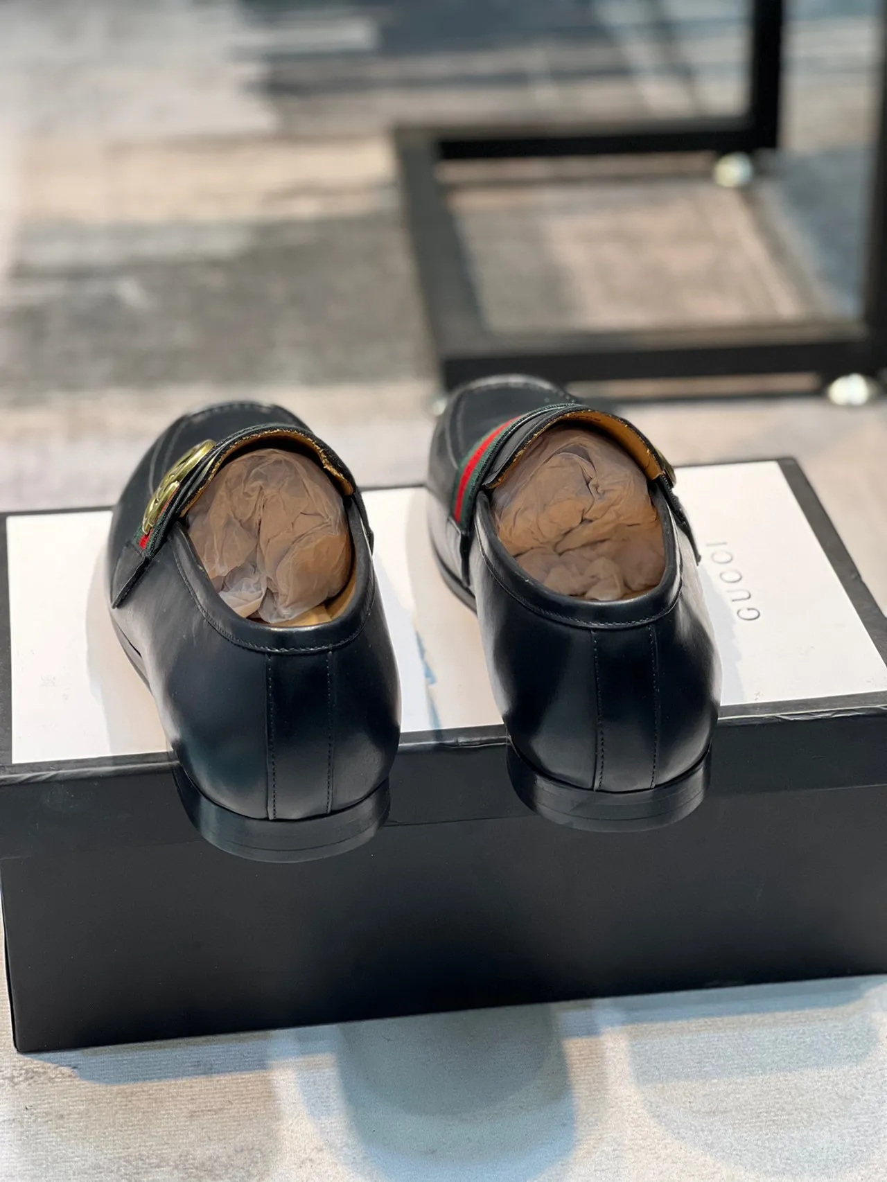 Gucci Horsebit 1955 কালো চামড়ার জালি রেখাযুক্ত লুফার 2