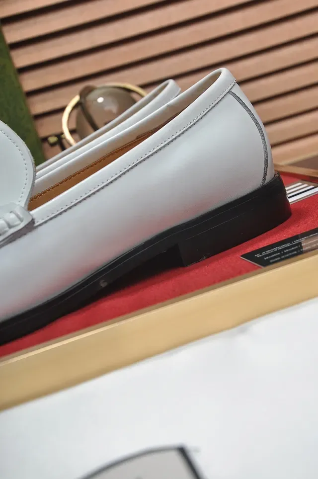Gucci Horsebit 1955 White Leather Horsebit Loafers 2