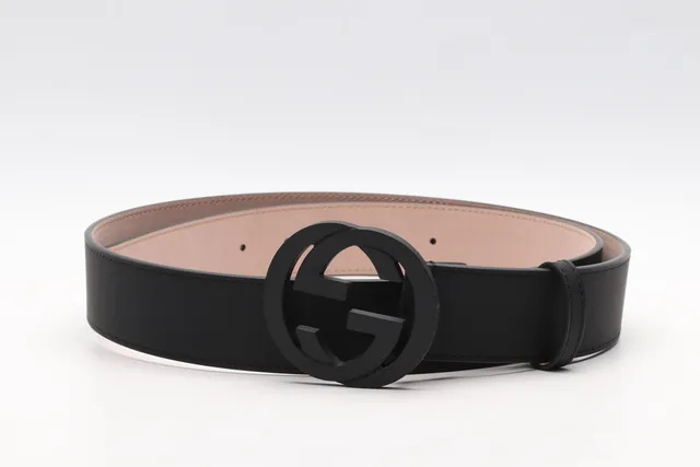 Gucci Interlocking G Belt Black Silver Embossed GG Monogram Buckle Leather Belt 9