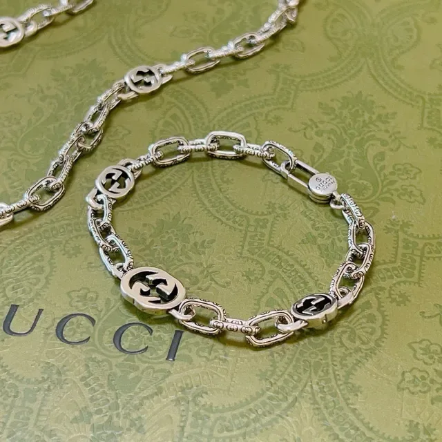 Gucci Interlocking G Chunky Chain Silver Bracelet 4