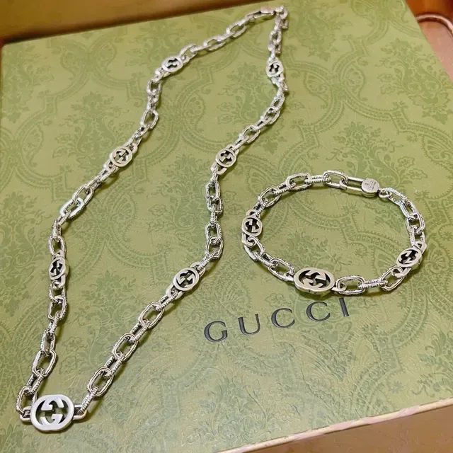 Gucci Interlocking G Chunky Chain Silver Bracelet 9