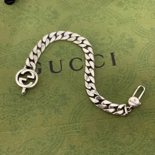Gucci Interlocking G Curb-Link Silver Bracelet