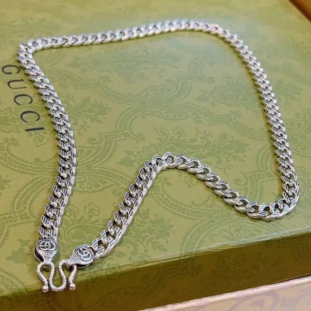 Gucci Interlocking G Curb-Link Silver Necklace 7