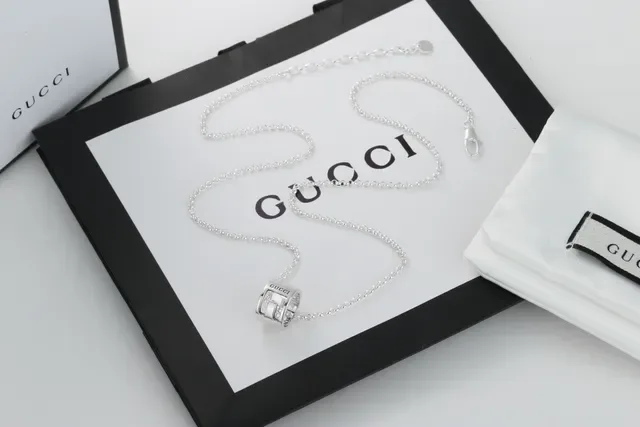 Gucci Interlocking G Cylindrical Pendant Necklace 6