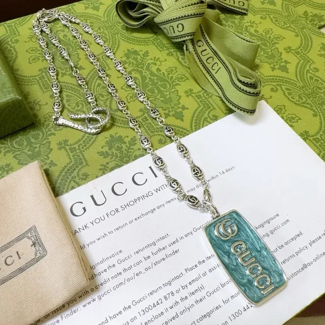 Gucci Interlocking G Enamel Pendant Necklace 6