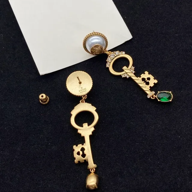 Gucci Key Motif Pearl and Green Stone Earrings 5