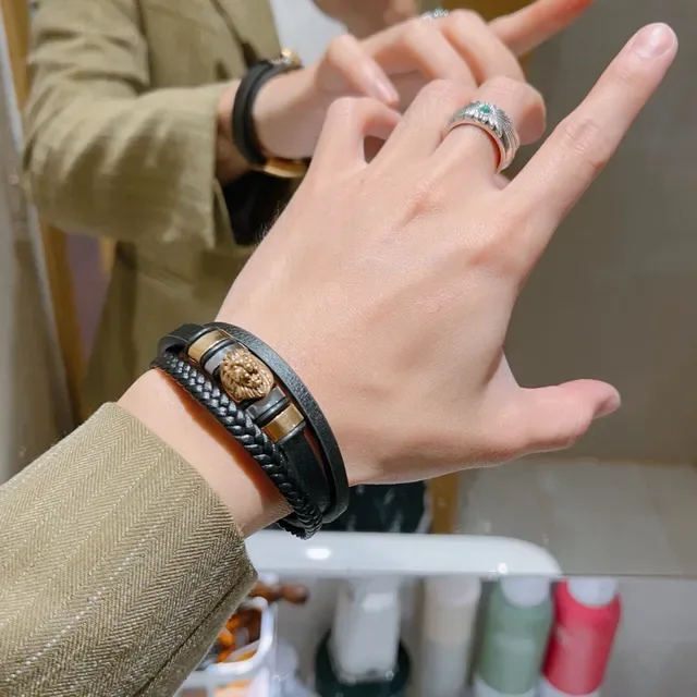 Gucci Lion Head Dual-Strap Black Leather and Braided Cord Bracelet 5