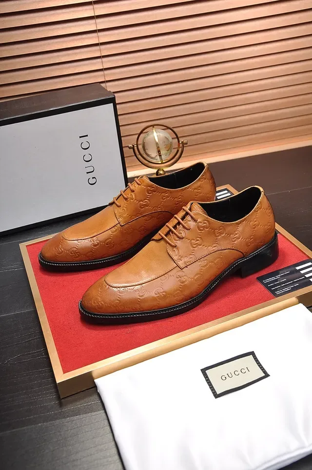 Gucci Monogram-Embossed Tan Cap-Toe Oxford Shoes 4