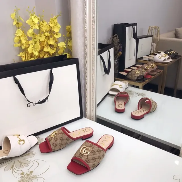 Gucci Ophidia Beige Red Monogram Canvas Gold-Tone GG Hardware Slippers 6