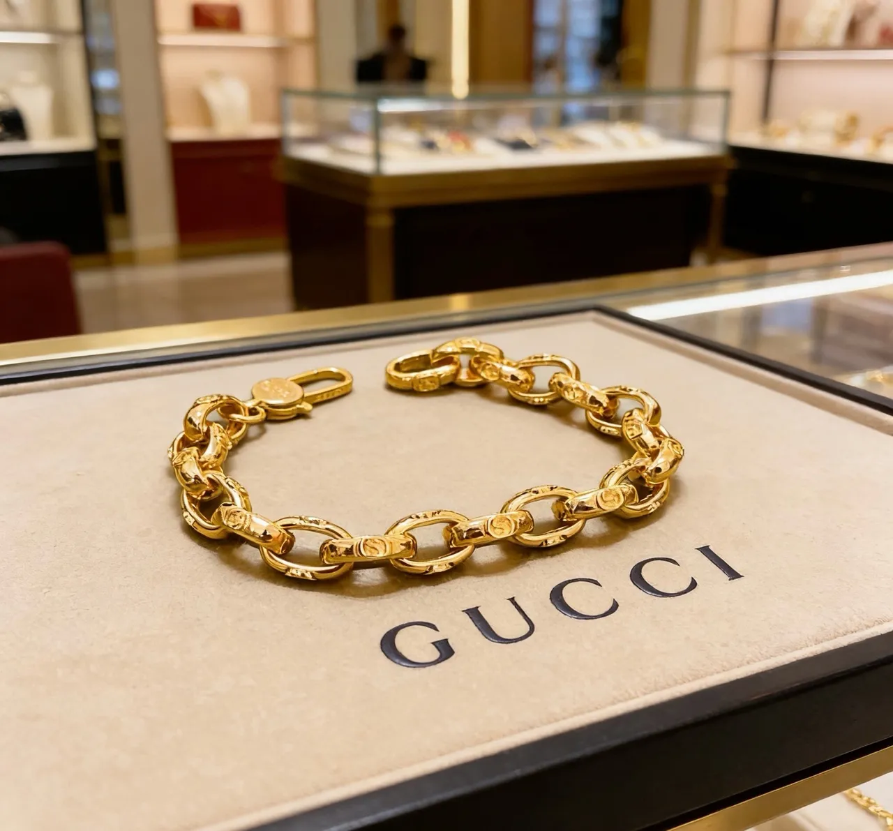 Gucci Ophidia Gold-Tone Interlocking G Link Bracelet 3