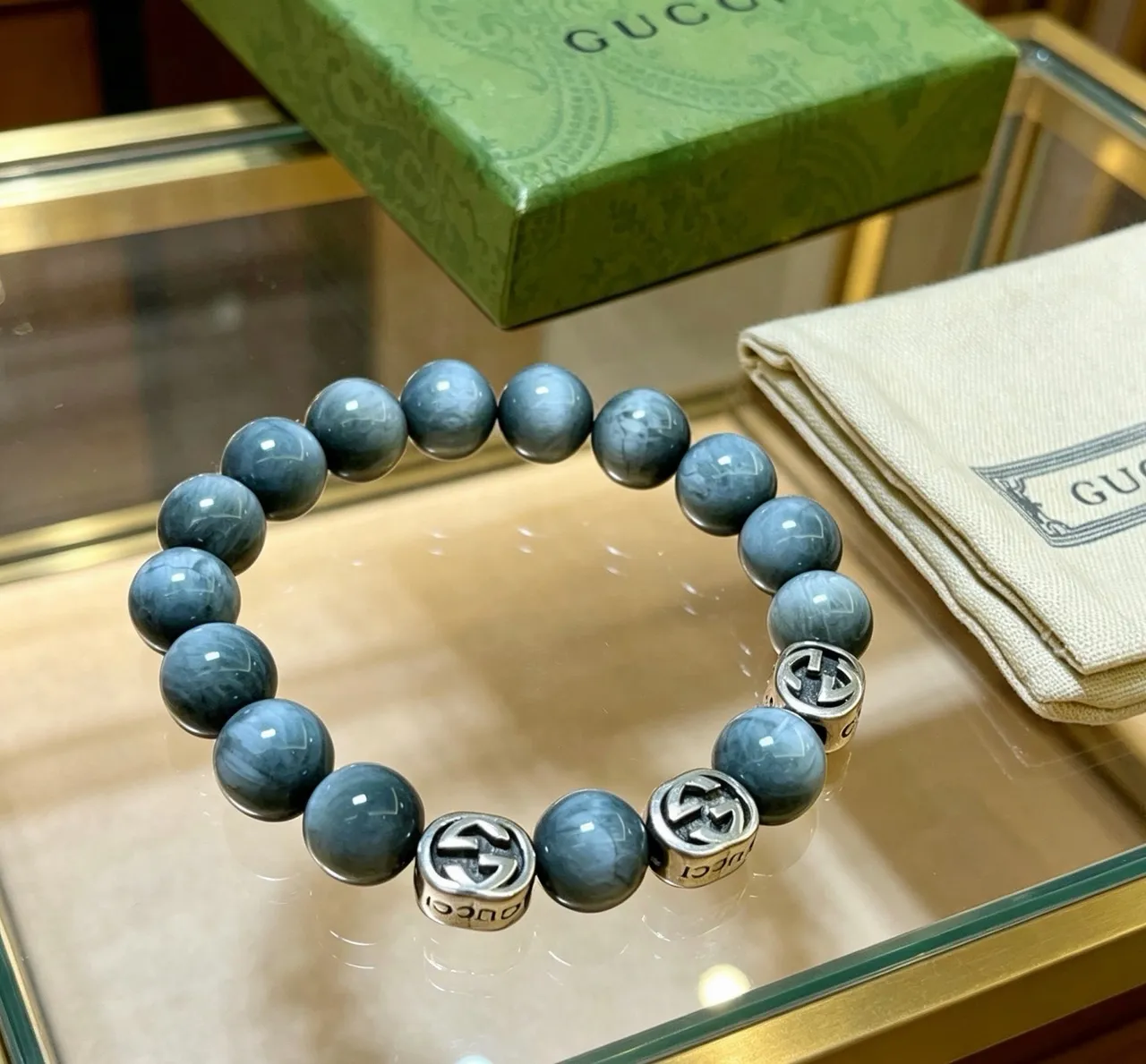 Gucci Ophidia Gray Silver Marbled Stone Beads Interlocking G Charms Bracelet 3