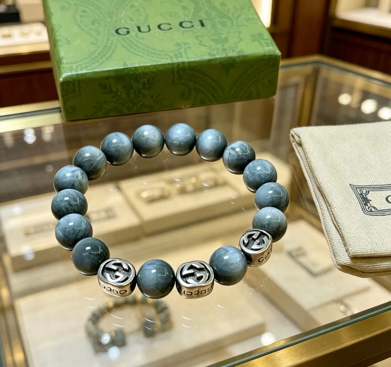 Gucci Ophidia Gray Silver Marbled Stone Beads Interlocking G Charms Bracelet 7