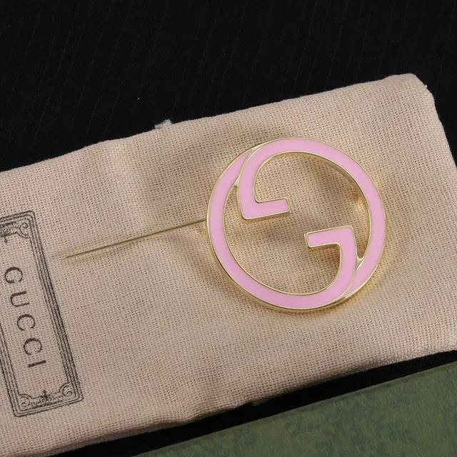 Gucci Ouro Rosa Circular Esmalte Interlocking G Logo Broche 6