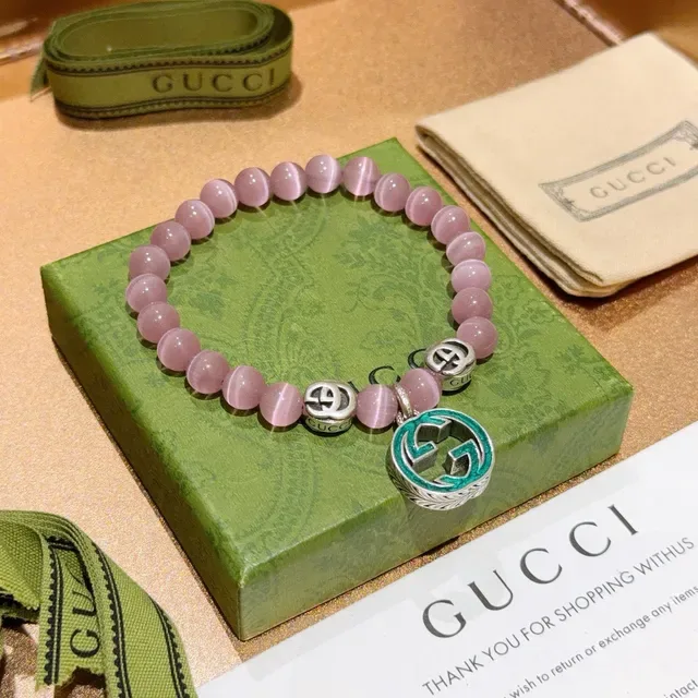 Gucci Pink Green Beaded Stretch Cat's-Eye Stone Bracelet 9
