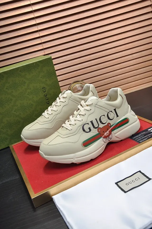 Gucci Rhyton Bear Motif Chunky Sneakers 4