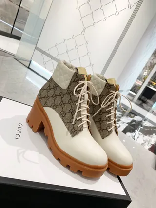Gucci Rhyton GG Monogram بوت كعب كاحل مبطنة 8