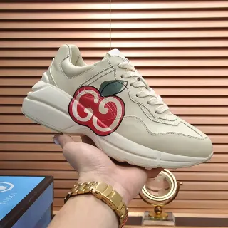Gucci Screener Apple Motif Cream Lifestyle Sneakers
