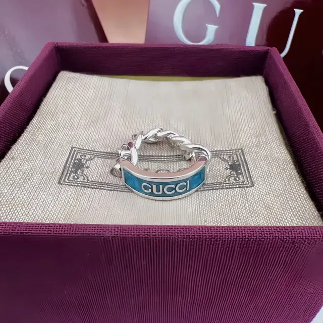 Gucci Screener Chain-Link Enamel Logo Ring 5