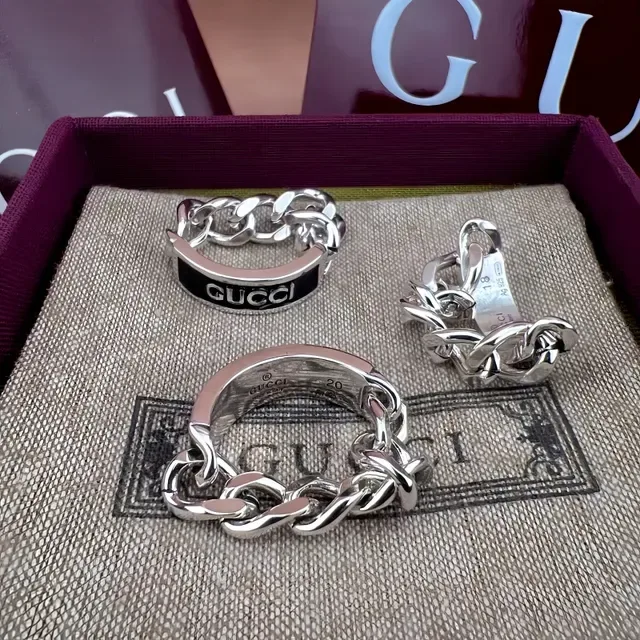Gucci Screener Chain-Link Enamel Logo Ring 8