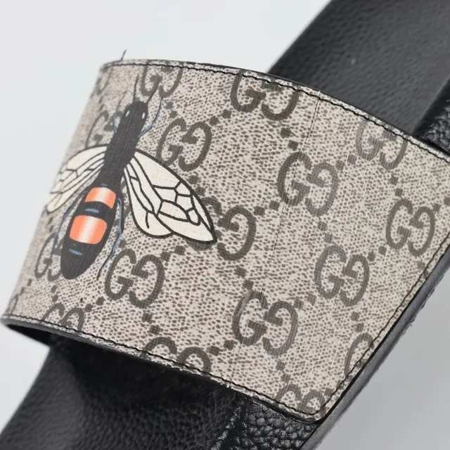 Gucci Screener GG Canvas Bee Motif pantoufles 6