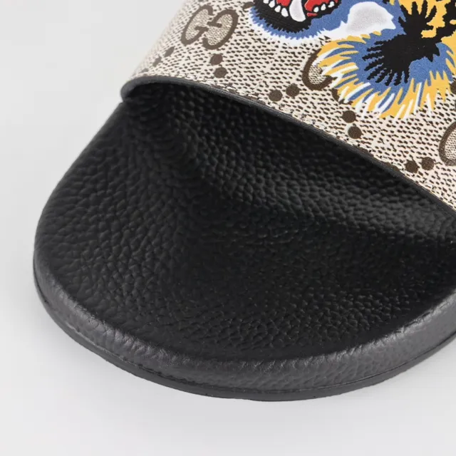 Gucci Screener GG Supreme Tiger Print Slippers 5