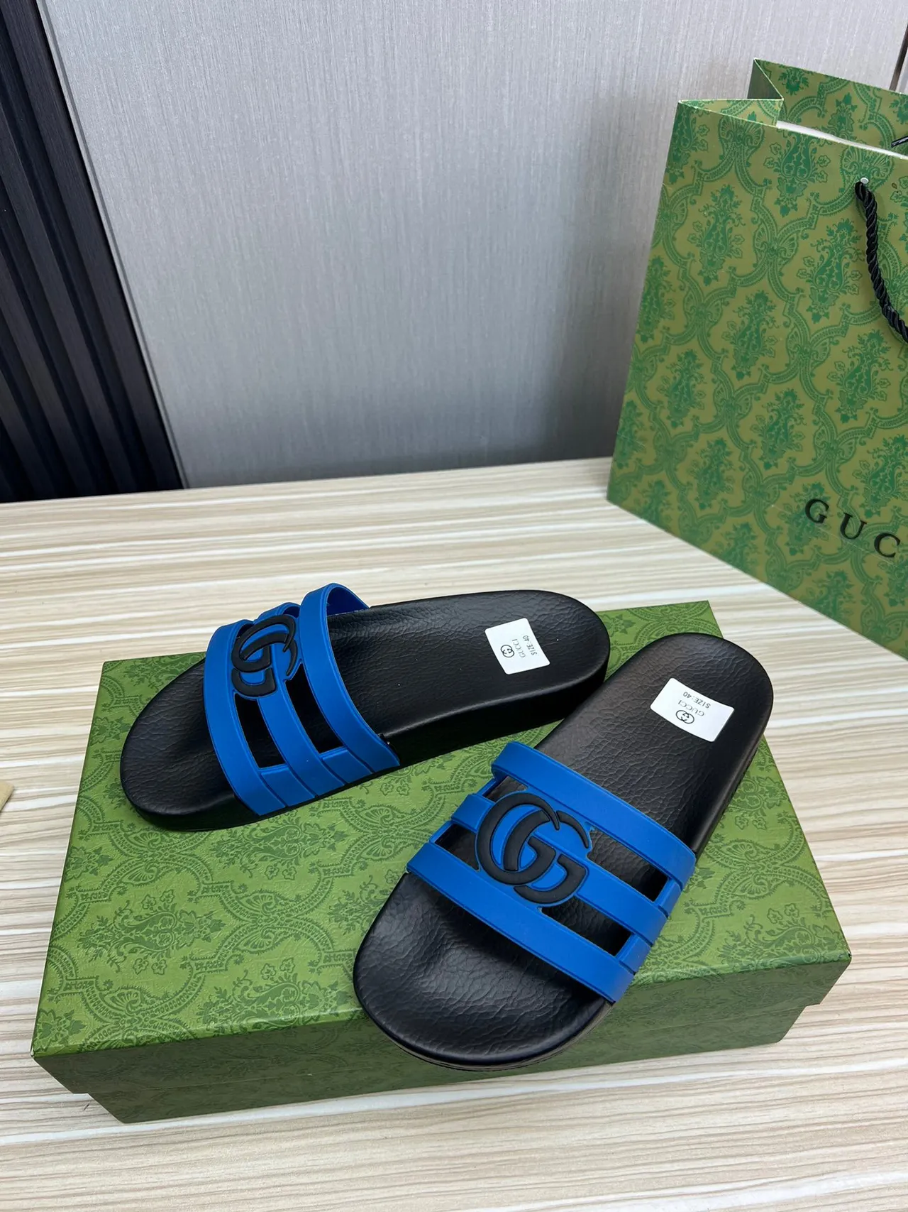 Gucci Screener Interlocking G Blue and Black Slippers 7