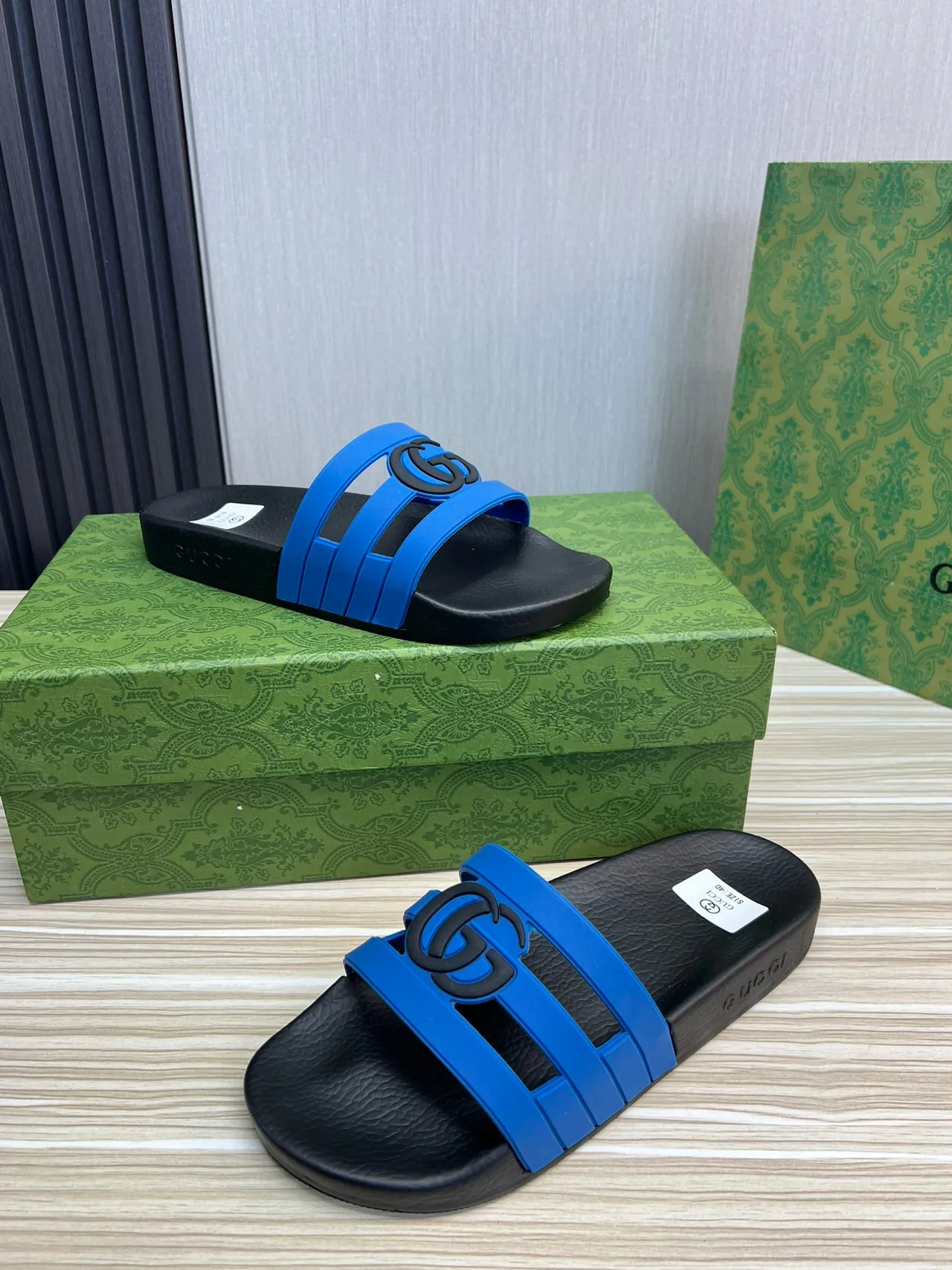 Gucci Screener Interlocking G Blue and Black Slippers 8